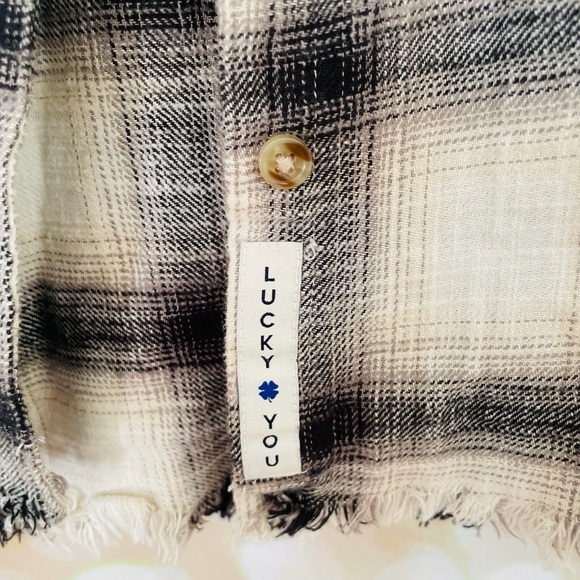 Lucky Brand Women's Checkered flannel shirt - Picture 3 of 7